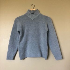 Gorgeous Blue Gray Sweater Set